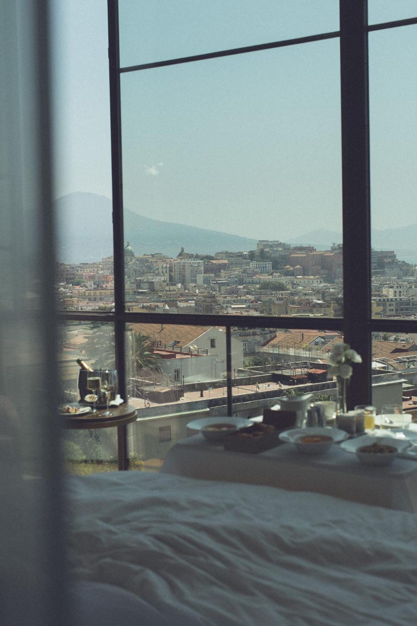 De Bonart Naples, Curio Collection By Hilton Otel Dış mekan fotoğraf