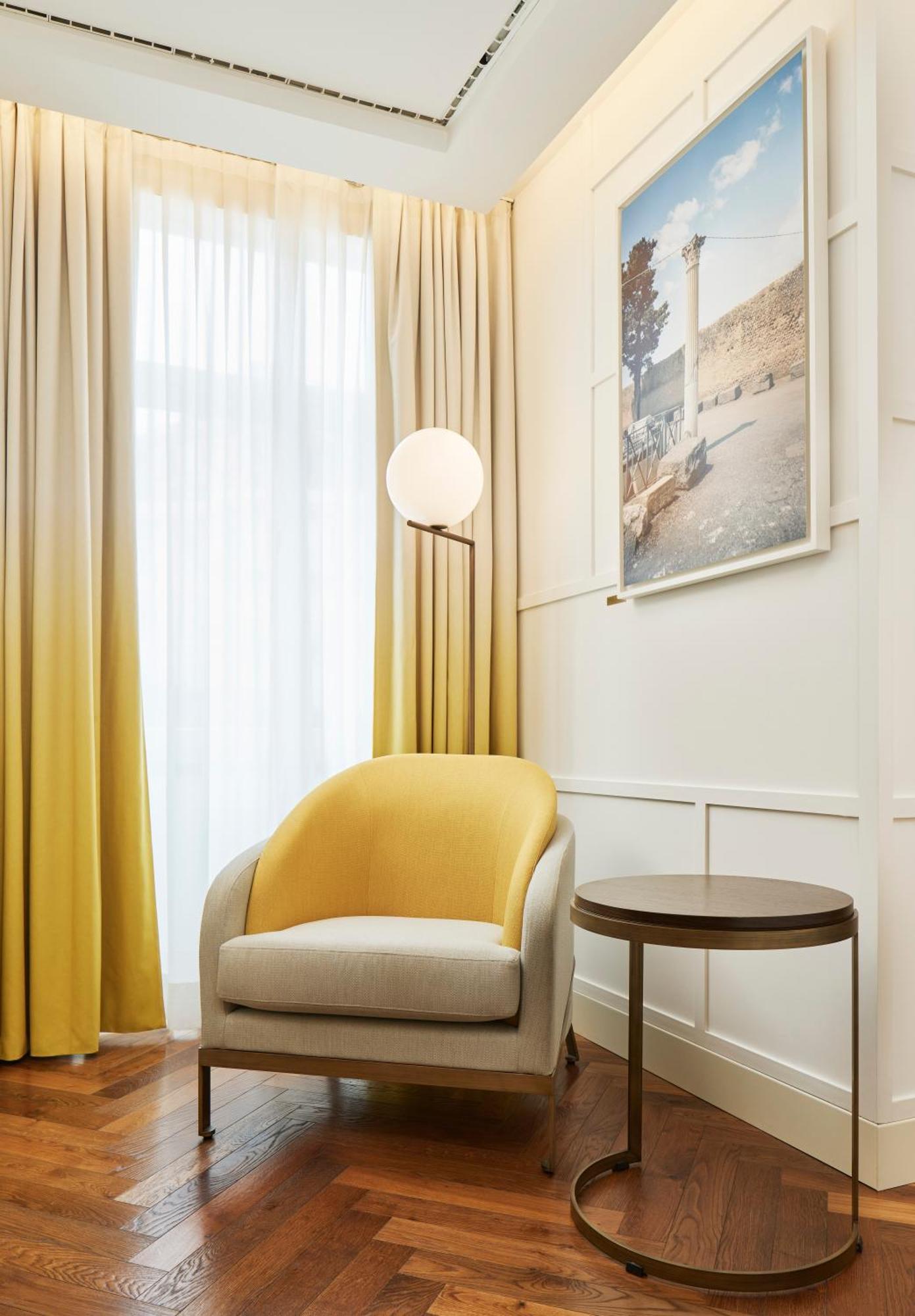 De Bonart Naples, Curio Collection By Hilton Otel Dış mekan fotoğraf