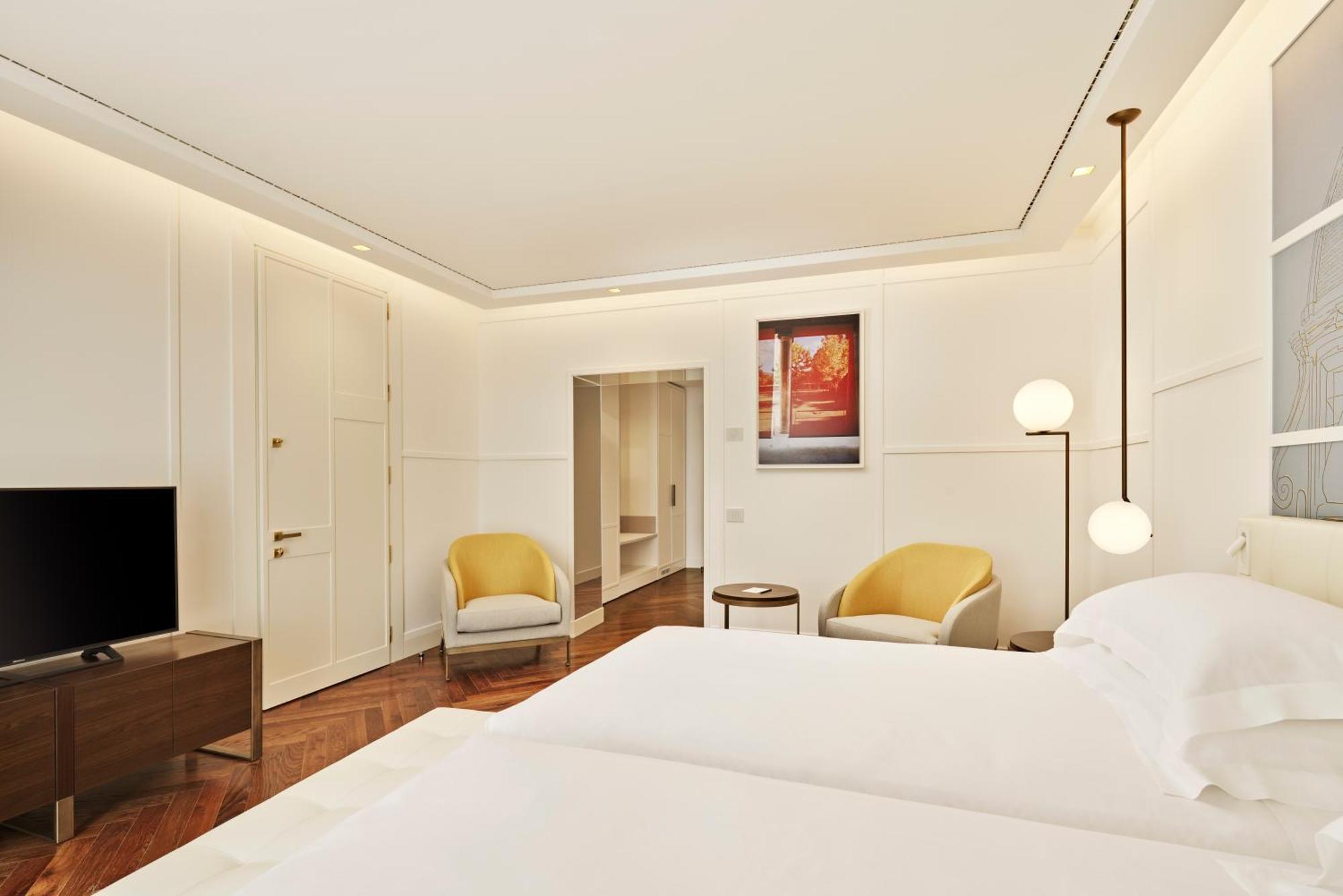 De Bonart Naples, Curio Collection By Hilton Otel Dış mekan fotoğraf